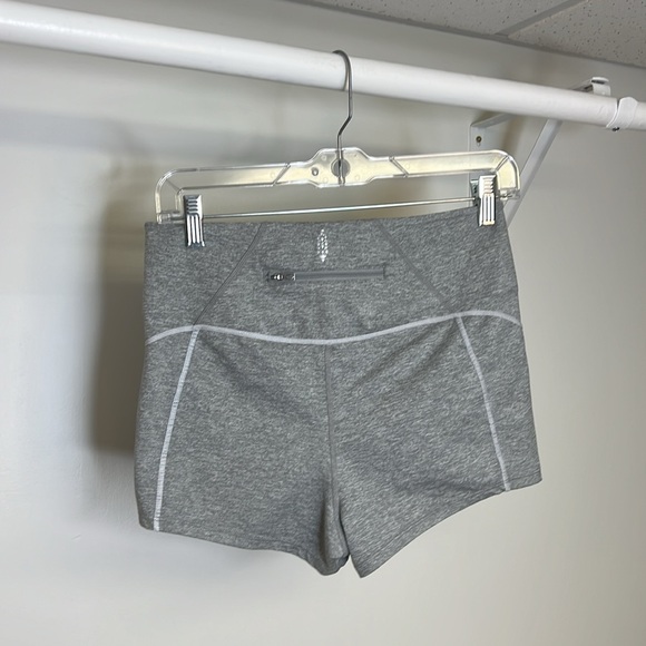 Free People Movement Gray Reflective Shorts Stretchy- M - Picture 2 of 5